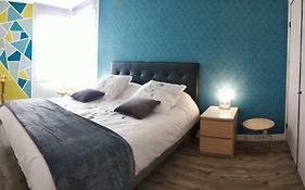 LesClésDuBonheur, 47m2-Terrasse privative&Parking-RER B TGV 10min-Orly 20min by B4W